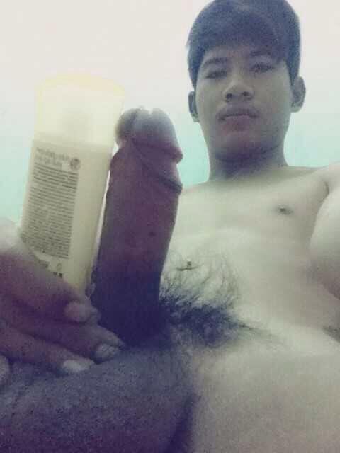 asian gay nude selfies